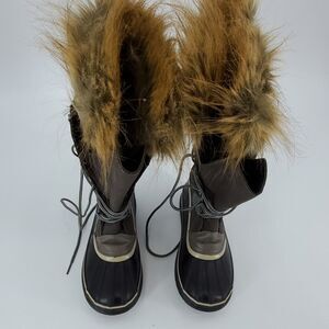 JANDS gray duck boots with removable insoles